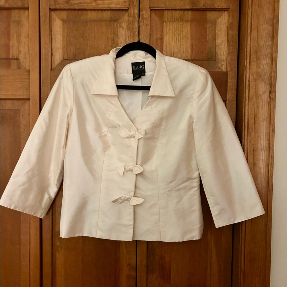 Bigio Collection Women’s Cream Silk Blend Blazer Sz 8 Blazer W/ Bow Tie Details